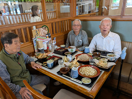 外食会
